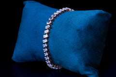 Angled Emerald Diamond Bracelet By Khaitan Jewels