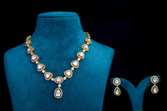 Heera Jadau Royalty Neckalce Set By Khaitan Jewels
