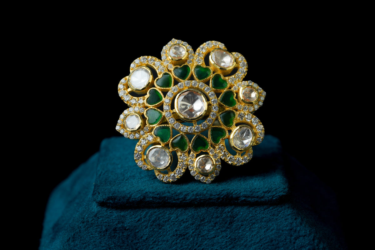 Luxurious Verdant Love Ring: Elegant Silver Jewelry by Khaitan Jewels