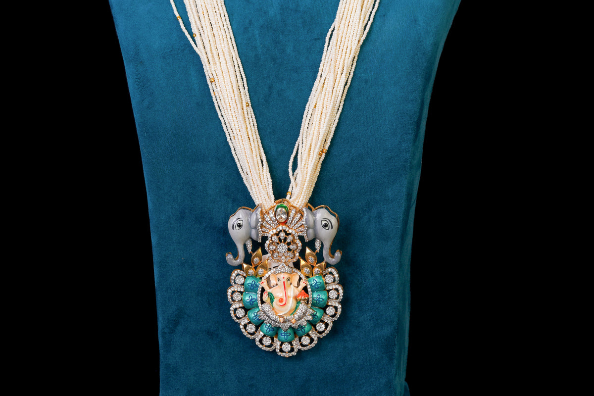 Silver Ganpati Pendant by Khaitan Jewels