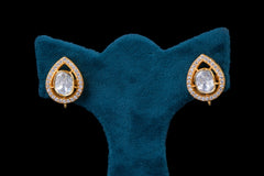 Luxe Polki Pendant Set by Khaitan Jewels