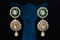 Blush Emerald Polki Set By Khaitan Jewels